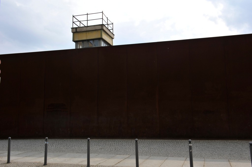 berlin wall kinda