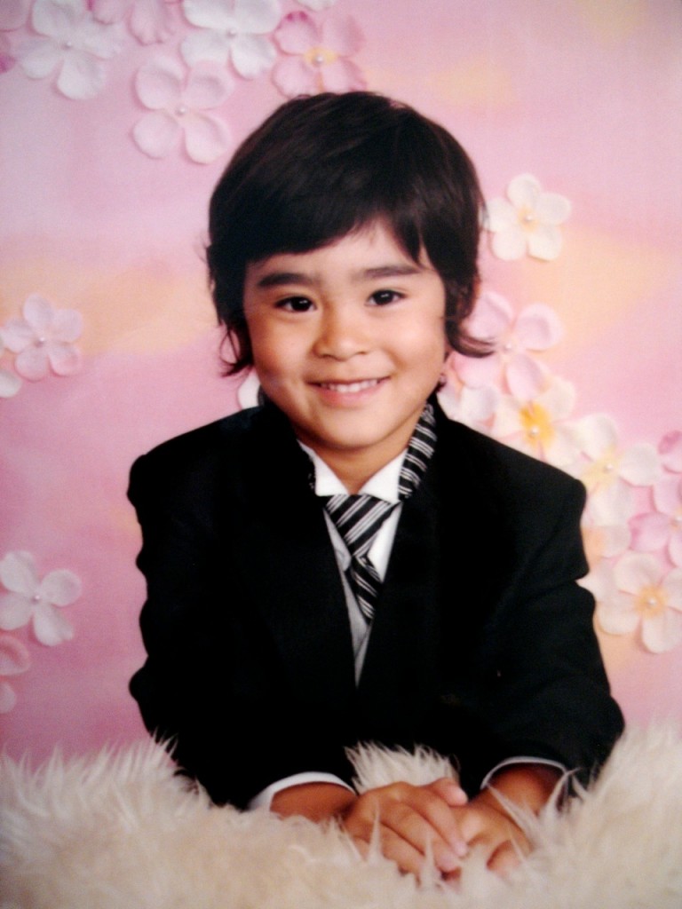 SORA 5 tuxedo